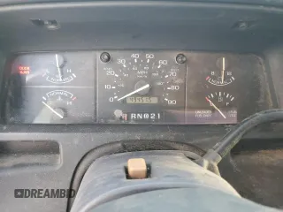 1997 Ford Aerostar z VIN 1FTDA14U8VZB15370, wystawiony jako Copart lot #86105244 z przebiegiem 49 451 mil mil oraz Szkody całkowita. Historia ofert i sprzedaży dostępna na DreamBid. Obrazek 9.