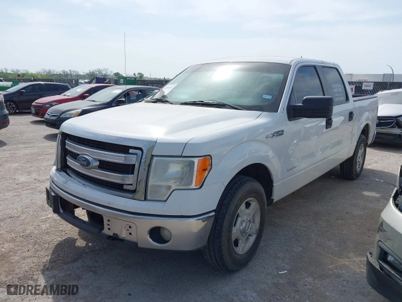2013 Ford F-150 XL with VIN 1FTFW1CT0DFA75076, listed as a IAAI auction lot 41994432 with 490,261 mi miles. Bid and sale history available at carsss.com. Image 17.