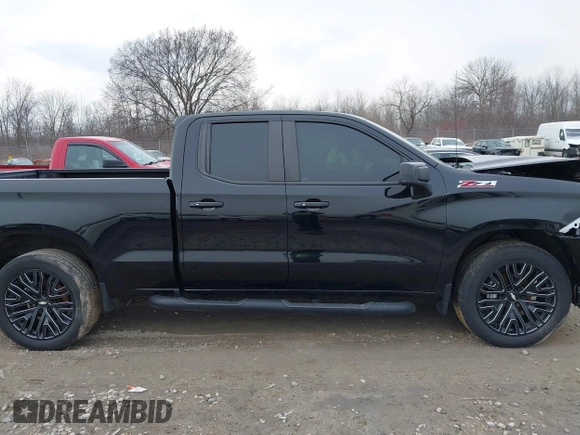 2019 Chevrolet Silverado 1500 RST with VIN 1GCRYEED9KZ297860, listed as a IAAI auction lot 41959093 with 102,996 mi miles and . Bid and sale history available at DreamBid. Image 13.