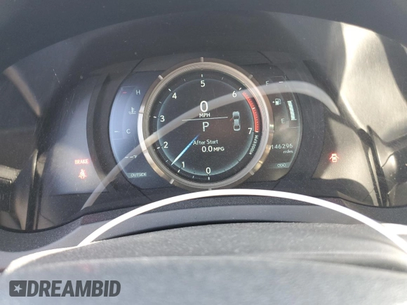 2016 Lexus IS 200t z VIN JTHBA1D29G5029466, wystawiony jako Copart lot #54723165 z przebiegiem 146 296 mil mil oraz Szkoda całkowita • Salvage title. Historia ofert i sprzedaży dostępna na DreamBid. Obrazek 9.
