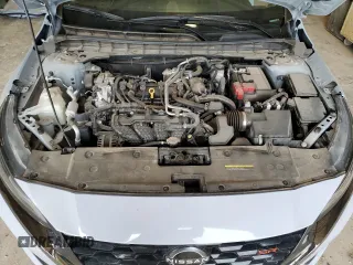 2024 Nissan Altima SR z VIN 1N4BL4CV5RN310018, wystawiony jako Copart lot #52797805 z przebiegiem 24 580 mil mil oraz Szkoda całkowita • Salvage title. Historia ofert i sprzedaży dostępna na DreamBid. Obrazek 11.