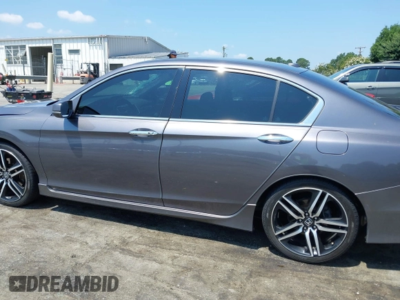 2016 Honda Accord Touring with VIN 1HGCR3F94GA009459, listed as a IAAI auction lot 42597128 with 182,977 mi miles and . Bid and sale history available at DreamBid. Image 14.