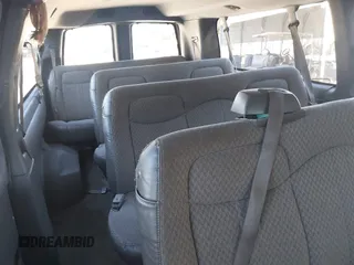 2006 Chevrolet Express Passenger with VIN 1GAHG39U961199535, listed as a IAAI auction lot 41718438 with 271,298 mi miles and . Bid and sale history available at DreamBid. Image 8.