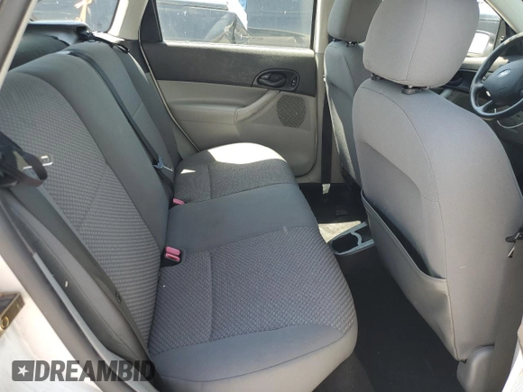 2005 Ford Focus S with VIN 3FAFP37N65R120732, listed as a Copart auction lot 52451995 with 118,612 mi miles and Clean Title. Bid and sale history available at carsss.com. Image 11.