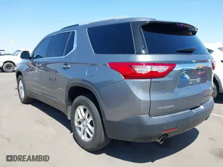 2018 Chevrolet Traverse LT Cloth with VIN 1GNERGKW1JJ170280, listed as a IAAI auction lot 42021923 with 111,742 mi miles. Bid and sale history available at carsss.com. Image 3.