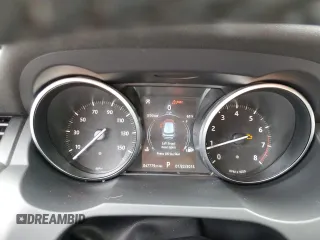 2018 Land Rover Range Rover Evoque SE с VIN SALVP2RX8JH291839, выставлен на аукционе Copart как лот 56382655 с пробегом 47 779 миль миль и Чистый • Clean title. История ставок и продаж доступна на DreamBid. Изображение 9.
