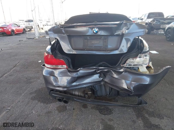 2008 BMW 1 Series 135i with VIN WBAUN93518VF54953, listed as a IAAI auction lot 41350136 with 1 mi miles. Bid and sale history available at carsss.com. Image 6.