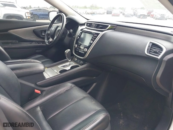2015 Nissan Murano SL with VIN 5N1AZ2MG3FN200147, listed as a IAAI auction lot 42082639 with 165,407 mi miles. Bid and sale history available at carsss.com. Image 5.