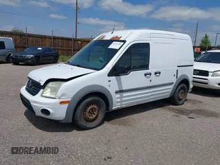 2010 Ford Transit Connect XLT z VIN NM0LS7DN1AT014301, wystawiony jako IAAI lot #42421336 z przebiegiem 287 066 mil mil oraz . Historia ofert i sprzedaży dostępna na DreamBid. Obrazek 2.