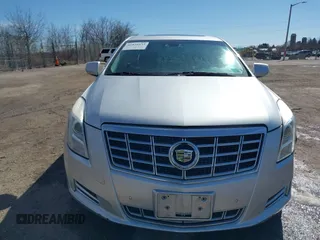 2013 Cadillac XTS Luxury with VIN 2G61R5S34D9233991, listed as a IAAI auction lot 41825533 with 152,706 mi miles. Bid and sale history available at carsss.com. Image 12.