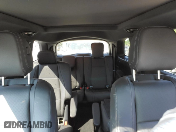 2024 Mercedes-Benz GLS 450 with VIN 4JGFF5KE3RB188346, listed as a Copart auction lot 60378374 with 4,403 mi miles and Clean Title. Bid and sale history available at DreamBid. Image 10.