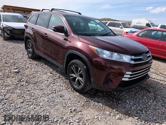 2019 Toyota Highlander LE with VIN 5TDBZRFH1KS957737, listed as a Copart auction lot 54058835 with 112,829 mi miles and Salvage title. Bid and sale history available at DreamBid. Image 14.
