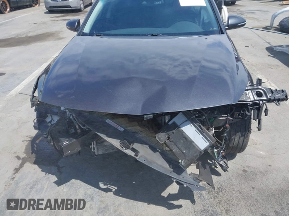 2019 Kia Optima LX with VIN 5XXGT4L39KG290775, listed as a IAAI auction lot 42034654 with 79,442 mi miles. Bid and sale history available at carsss.com. Image 6.