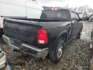 2018 Ram 2500 Tradesman z VIN 3C6UR5CJ2JG262048, wystawiony jako Copart lot #44942415 z przebiegiem 184 788 mil mil oraz Czysty tytuł • Clean title. Historia ofert i sprzedaży dostępna na DreamBid. Obrazek 3.