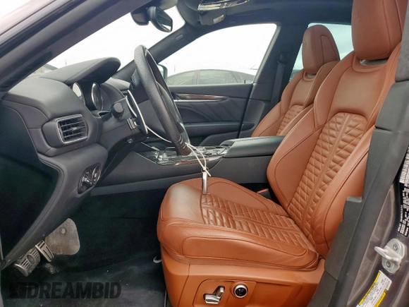 2022 Maserati Levante Modena S with VIN ZN661ZUM4NX393104, listed as a Copart auction lot 54906085 with 11,800 mi miles and Non Repairable. Bid and sale history available at carsss.com. Image 7.