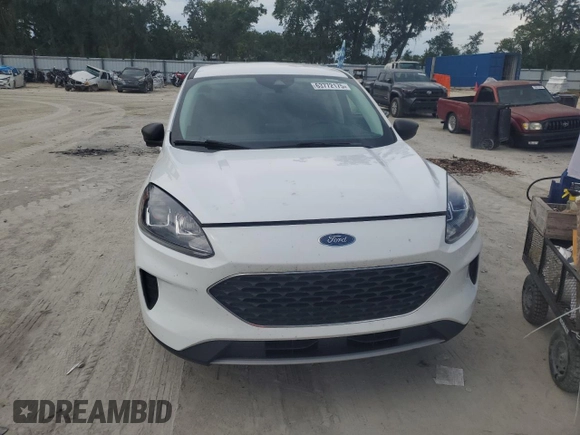 2022 Ford Escape SE z VIN 1FMCU0G69NUC00950, wystawiony jako Copart lot #63772175 z przebiegiem 49 071 mil mil oraz Nie do naprawy • Non repairable. Historia ofert i sprzedaży dostępna na DreamBid. Obrazek 5.