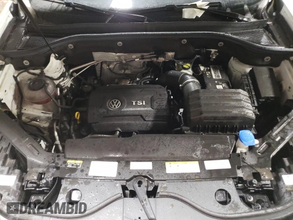 2022 Volkswagen Atlas SE with VIN 1V2LC2CA8NC211729, listed as a Copart auction lot 87927105 with 41,988 mi miles and Salvage title. Bid and sale history available at DreamBid. Image 11.