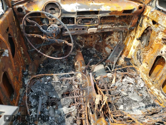 1973 Volkswagen Beetle с VIN 1532806308, выставлен на аукционе Copart как лот 59843825 с пробегом Не указан миль и Чистый • Clean title. История ставок и продаж доступна на DreamBid. Изображение 8.