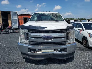 2017 Ford F-250 Lariat с VIN 1FT7W2BT5HEE76016, выставлен на аукционе Copart как лот 62360655 с пробегом 180 899 миль миль и Списание • Salvage title. История ставок и продаж доступна на DreamBid. Изображение 5.