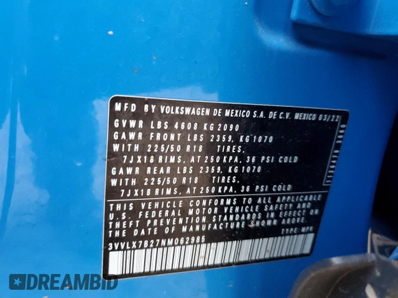 2022 Volkswagen Taos SE z VIN 3VVLX7B27NM062985, wystawiony jako Copart lot #51644395 z przebiegiem 41 883 mil mil oraz Szkody całkowita. Historia ofert i sprzedaży dostępna na DreamBid. Obrazek 14.