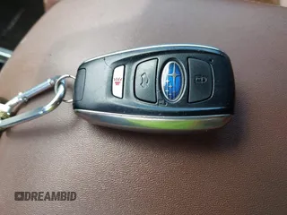 2020 Subaru Ascent Touring z VIN 4S4WMARD8L3443604, wystawiony jako IAAI lot #42064127 z przebiegiem 58 809 mil mil oraz . Historia ofert i sprzedaży dostępna na DreamBid. Obrazek 11.