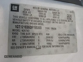2013 GMC Sierra 2500HD SLT z VIN 1GT121E86DF195303, wystawiony jako IAAI lot #42181435 z przebiegiem 229 818 mil mil oraz . Historia ofert i sprzedaży dostępna na DreamBid. Obrazek 9.