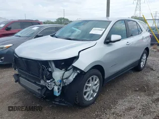 2022 Chevrolet Equinox LT z VIN 3GNAXKEV3NL135782, wystawiony jako IAAI lot #42155088 z przebiegiem 41 785 mil mil oraz . Historia ofert i sprzedaży dostępna na DreamBid. Obrazek 6.