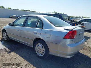 2004 Honda Civic LX with VIN 2HGES166X4H901171, listed as a IAAI auction lot 41895184 with 276,930 mi miles. Bid and sale history available at carsss.com. Image 3.