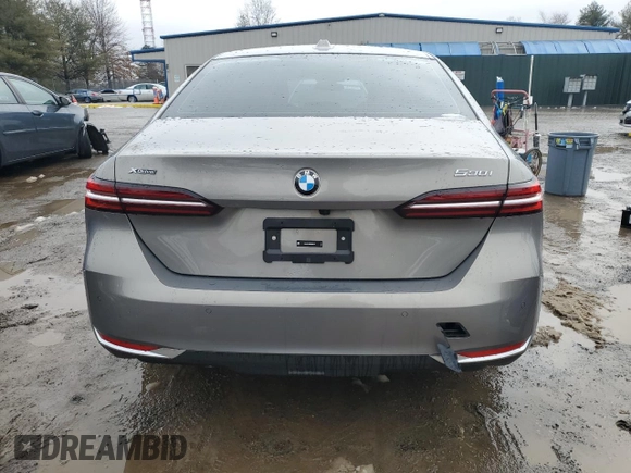 2024 BMW 5 Series 530i xDrive with VIN WBA53FJ09RCR59579, listed as a Copart auction lot 44914145 with 5,632 mi miles and Salvage Title. Bid and sale history available at carsss.com. Image 6.
