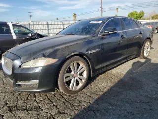 2016 Jaguar XJ Portfolio with VIN SAJWJ2GD3G8V92115, listed as a Copart auction lot 89026695 with 213,927 mi miles and Clean Title. Bid and sale history available at DreamBid. Image 1.