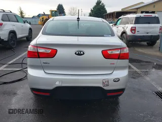 2015 Kia Rio LX with VIN KNADM4A31F6441029, listed as a IAAI auction lot 41371612 with 1 mi miles. Bid and sale history available at carsss.com. Image 16.