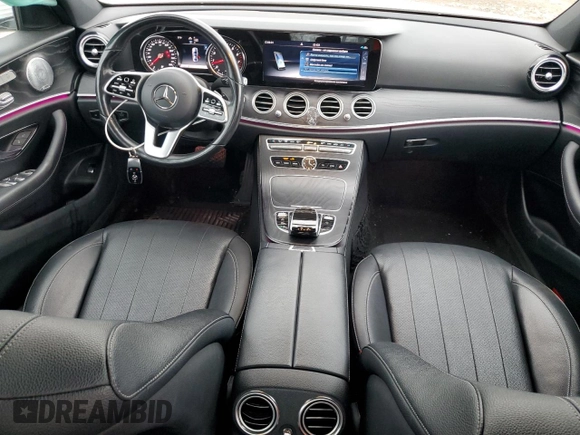2019 Mercedes-Benz E 300 с VIN WDDZF4KB9KA524388, выставлен на аукционе Copart как лот 52723445 с пробегом 93 906 миль миль и Списание • Salvage title. История ставок и продаж доступна на DreamBid. Изображение 8.
