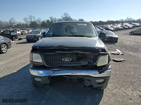 2001 Ford F-150 SuperCrew XLT with VIN 1FTRW08W21KA11571, listed as a Copart auction lot 87355594 with 220,175 mi miles and Salvage Title. Bid and sale history available at carsss.com. Image 11.