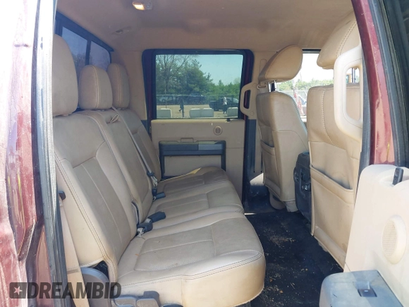 2011 Ford F-250 XL z VIN 1FT7W2BT5BEB35030, wystawiony jako IAAI lot #42021047 z przebiegiem 187 705 mil mil oraz . Historia ofert i sprzedaży dostępna na DreamBid. Obrazek 8.