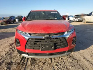 2019 Chevrolet Blazer with VIN 3GNKBHRS8KS669111, listed as a Copart auction lot 83071944 with 15,086 mi miles and Salvage title. Bid and sale history available at DreamBid. Image 5.