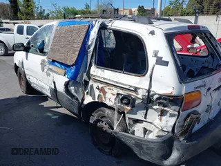 2000 Toyota Sienna LE z VIN 4T3ZF13C5YU248821, wystawiony jako IAAI lot #41782865 z przebiegiem Nie podano mil oraz . Historia ofert i sprzedaży dostępna na DreamBid. Obrazek 6.