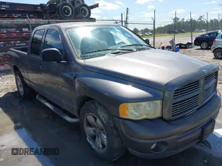 2003 Dodge 1500 ST with VIN 1D7HA18NX3J571845, listed as a IAAI auction lot 41972455 with 236,836 mi miles. Bid and sale history available at carsss.com. Image 1.