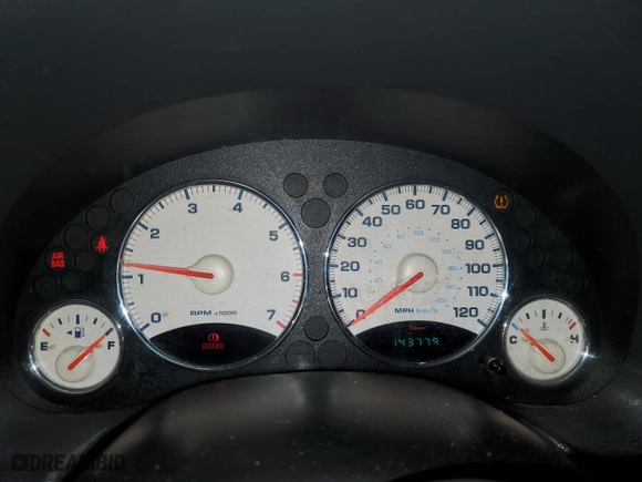2004 Jeep Liberty Limited with VIN 1J4GL58K84W177787, listed as a Copart auction lot 88910535 with 143,779 mi miles and Salvage Title. Bid and sale history available at carsss.com. Image 9.