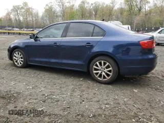 2013 Volkswagen Jetta Sedan SE w/Convenience/Sunroof with VIN 3VWBP7AJ7DM309615, listed as a Copart auction lot 53205265 with 166,232 mi miles and Clean Title. Bid and sale history available at carsss.com. Image 2.