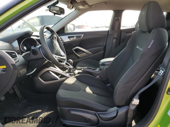2012 Hyundai Veloster w/Gray Int z VIN KMHTC6AD1CU066882, wystawiony jako Copart lot #55781745 z przebiegiem 167 427 mil mil oraz Czysty tytuł • Clean title. Historia ofert i sprzedaży dostępna na DreamBid. Obrazek 7.