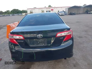 2014 Toyota Camry L with VIN 4T4BF1FK7ER349244, listed as a IAAI auction lot 42040599 with 186,545 mi miles. Bid and sale history available at carsss.com. Image 17.