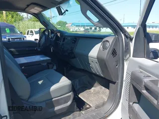 2014 Ford F-250 XL with VIN 1FTBF2B66EEA75168, listed as a IAAI auction lot 42786067 with 194,640 mi miles and . Bid and sale history available at DreamBid. Image 5.