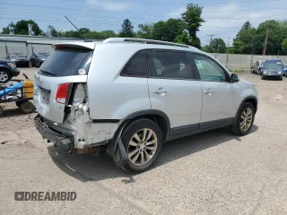 2011 Kia Sorento EX with VIN 5XYKU4A10BG031841, listed as a Copart auction lot 61909925 with Not provided miles and Salvage title. Bid and sale history available at DreamBid. Image 3.