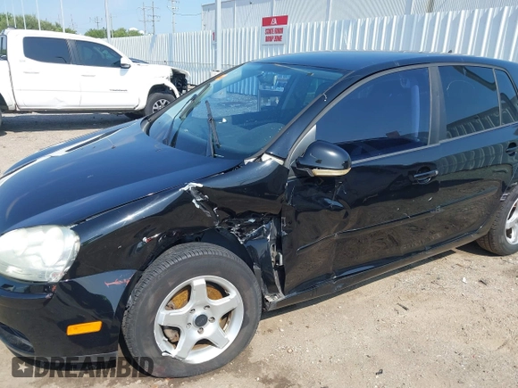 2009 Volkswagen Rabbit S с VIN WVWDA71KX9W141224, выставлен на аукционе IAAI как лот 42174538 с пробегом 130 540 миль миль и . История ставок и продаж доступна на DreamBid. Изображение 6.