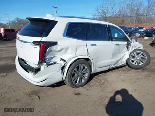 2021 Cadillac XT6 Premium Luxury with VIN 1GYKPDRS9MZ236075, listed as a IAAI auction lot 41632689 with 1 mi miles. Bid and sale history available at carsss.com. Image 4.