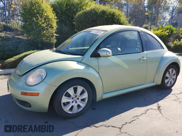 2009 Volkswagen New Beetle Coupe S with VIN 3VWPW31C19M518360, listed as a Copart auction lot 81329574 with 126,908 mi miles and Clean Title. Bid and sale history available at carsss.com. Image 1.