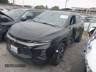 2021 Chevrolet Blazer RS z VIN 3GNKBERS4MS523208, wystawiony jako IAAI lot #42078498 z przebiegiem 63 851 mil mil oraz . Historia ofert i sprzedaży dostępna na DreamBid. Obrazek 2.