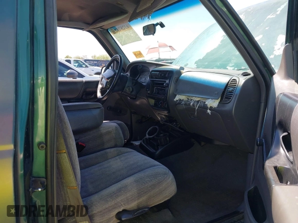 1999 Ford Ranger XL z VIN 1FTYR10V0XPA61389, wystawiony jako IAAI lot #42282825 z przebiegiem 235 720 mil mil oraz . Historia ofert i sprzedaży dostępna na DreamBid. Obrazek 5.