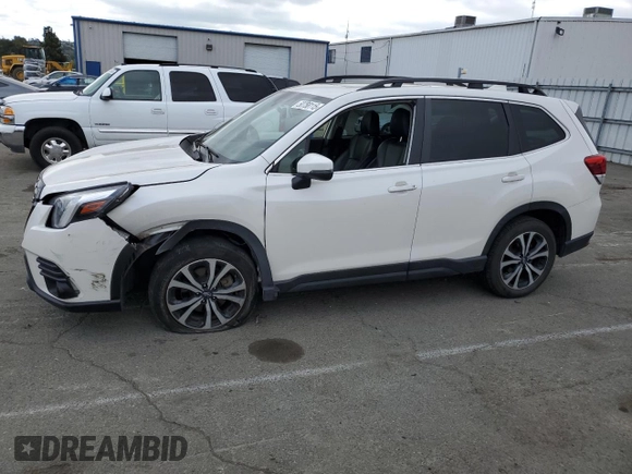 2022 Subaru Forester Limited z VIN JF2SKAPC3NH512127, wystawiony jako Copart lot #50758115 z przebiegiem 47 668 mil mil oraz Szkoda całkowita • Salvage title. Historia ofert i sprzedaży dostępna na DreamBid. Obrazek 1.