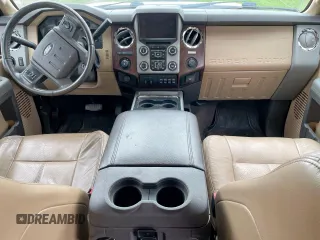 2014 Ford F-350 XLT with VIN 1FT8W3BT3EEB76108, listed as a Copart auction lot 63133865 with 261,799 mi miles and Clean title. Bid and sale history available at DreamBid. Image 9.